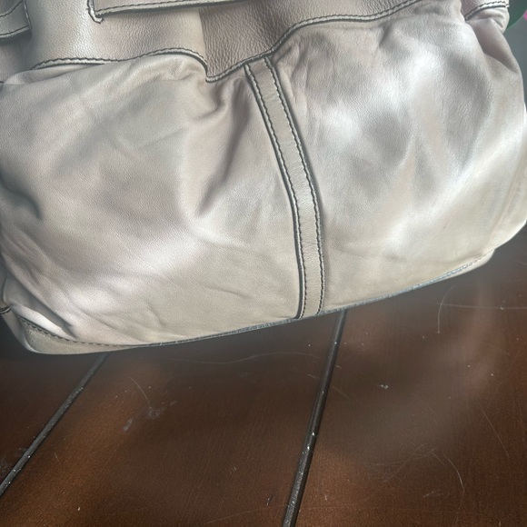 Burberry Calfskin shoulder bag. Authentic - Picture 2 of 16